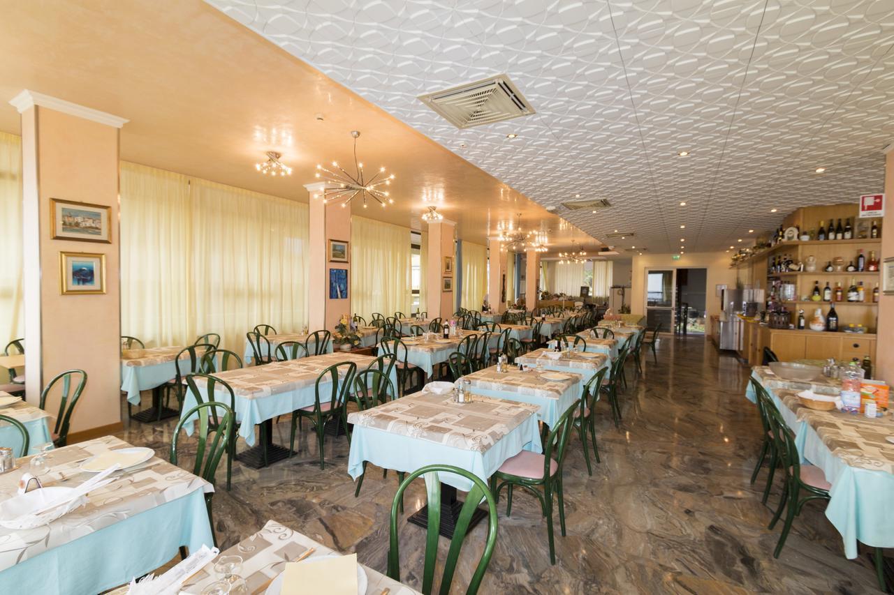 Hotel Marco Polo Μπελάρια-Ιτζέα Μαρίνα Εξωτερικό φωτογραφία